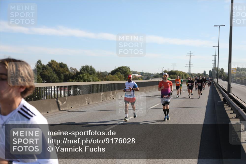 03.10.2025 - Köhlbrandbrückenlauf Yannick Fuchs http://msf.ph/oto/9176028 03.10.2025 11:13:24 Position 3  meine-sportfotos.de