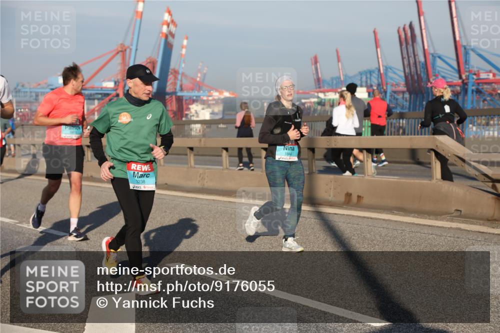 03.10.2025 - Köhlbrandbrückenlauf Yannick Fuchs http://msf.ph/oto/9176055 03.10.2025 08:46:07 Position 2 1973, 3238, 1844 meine-sportfotos.de