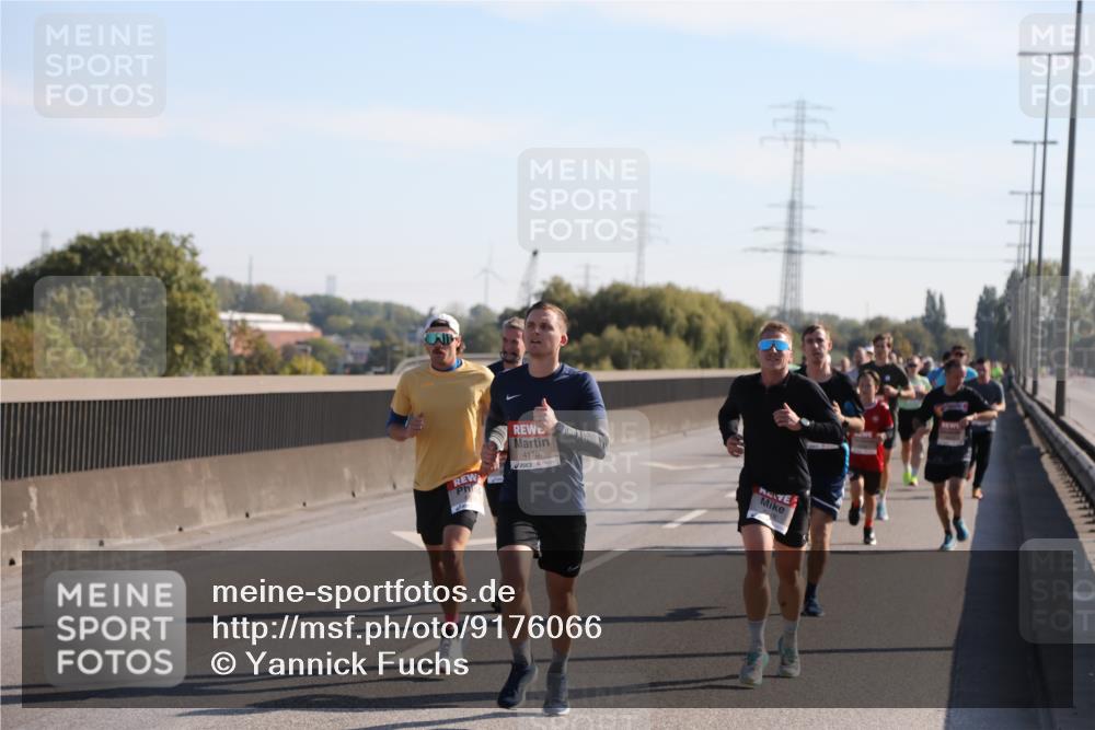 03.10.2025 - Köhlbrandbrückenlauf Yannick Fuchs http://msf.ph/oto/9176066 03.10.2025 11:13:31 Position 3 4170 meine-sportfotos.de