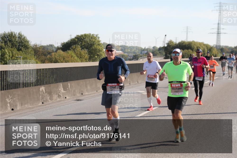 03.10.2025 - Köhlbrandbrückenlauf Yannick Fuchs http://msf.ph/oto/9176141 03.10.2025 11:13:45 Position 3 6629, 5957 meine-sportfotos.de