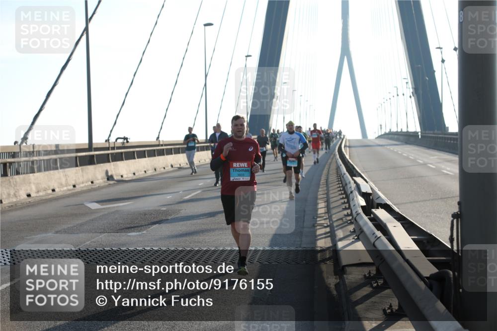 03.10.2025 - Köhlbrandbrückenlauf Yannick Fuchs http://msf.ph/oto/9176155 03.10.2025 08:25:32 Position 1 3603, 8 meine-sportfotos.de