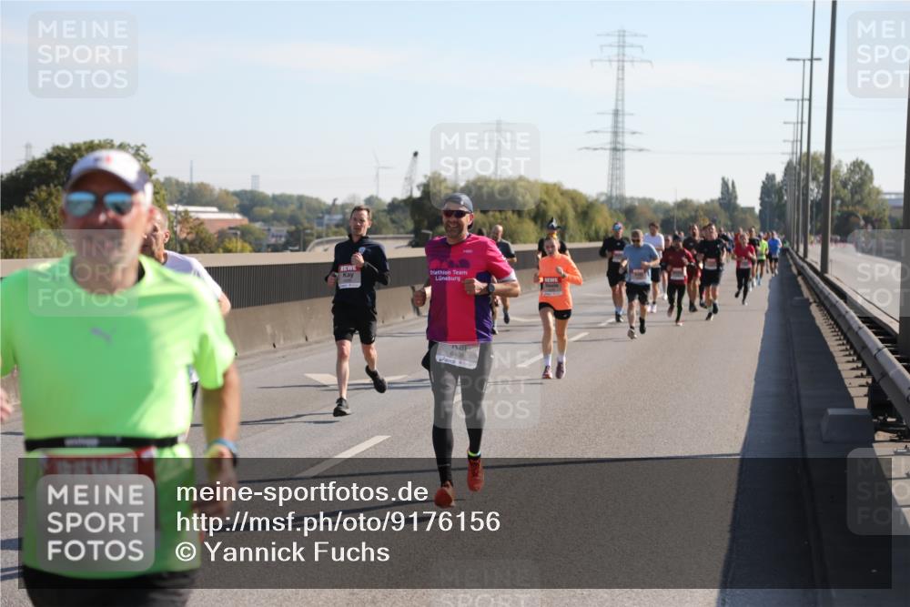 03.10.2025 - Köhlbrandbrückenlauf Yannick Fuchs http://msf.ph/oto/9176156 03.10.2025 11:13:47 Position 3 5067, 6408 meine-sportfotos.de