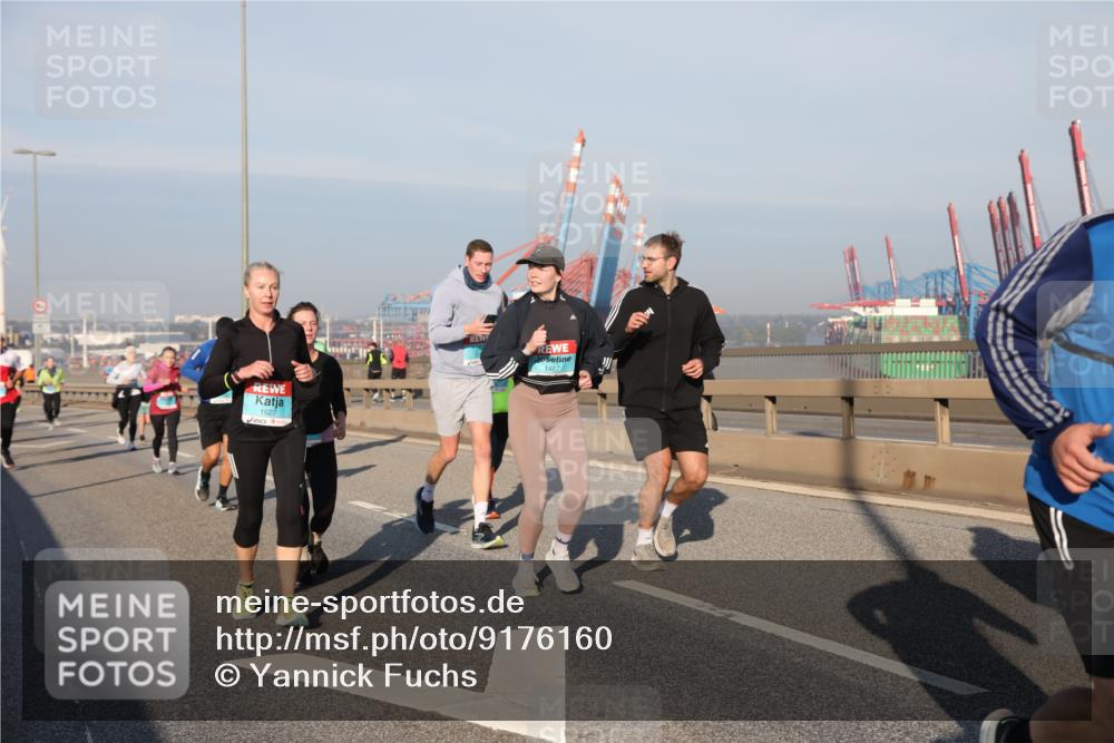 03.10.2025 - Köhlbrandbrückenlauf Yannick Fuchs http://msf.ph/oto/9176160 03.10.2025 08:46:20 Position 2 1627, 1487 meine-sportfotos.de