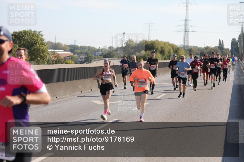 03.10.2025 - Köhlbrandbrückenlauf Yannick Fuchs http://msf.ph/oto/9176169 03.10.2025 11:13:49 Position 3 4220 meine-sportfotos.de