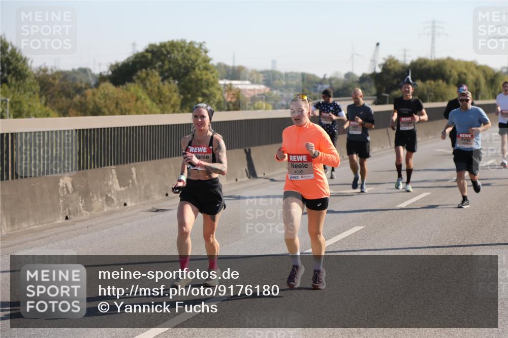 03.10.2025 - Köhlbrandbrückenlauf Yannick Fuchs http://msf.ph/oto/9176180 03.10.2025 11:13:50 Position 3 4095 meine-sportfotos.de
