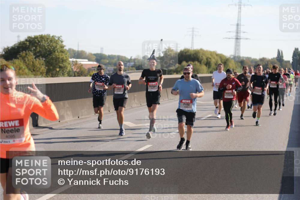 03.10.2025 - Köhlbrandbrückenlauf Yannick Fuchs http://msf.ph/oto/9176193 03.10.2025 11:13:51 Position 3 4095, 6412, 4054 meine-sportfotos.de