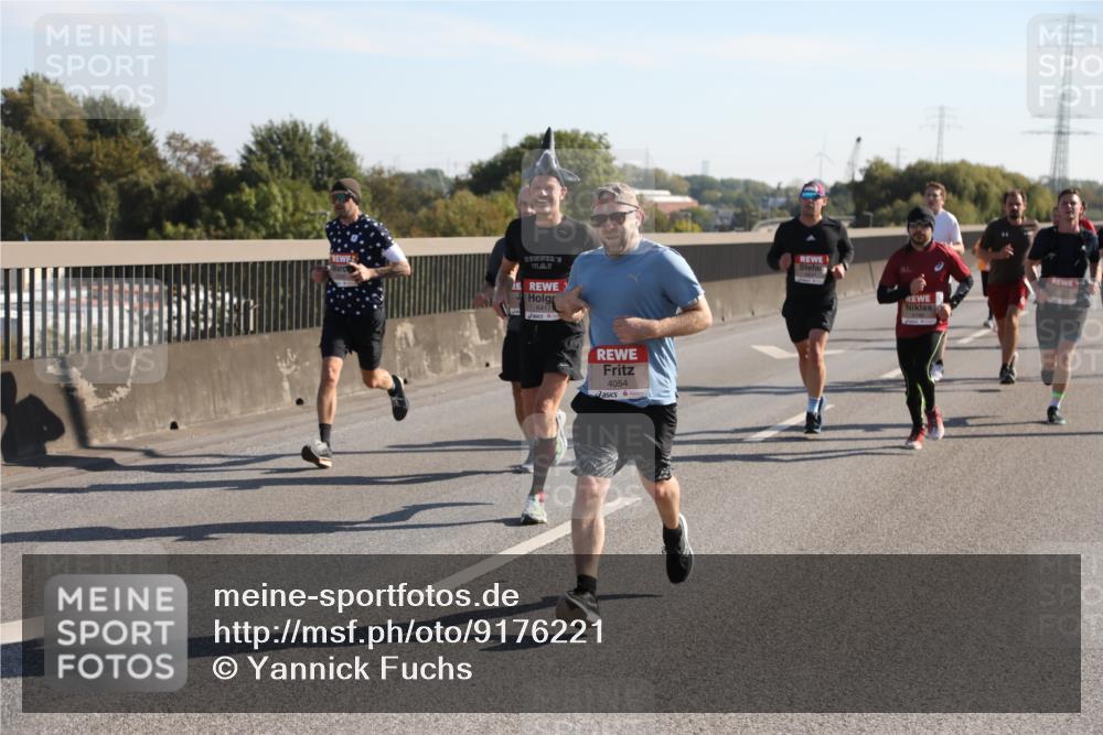 03.10.2025 - Köhlbrandbrückenlauf Yannick Fuchs http://msf.ph/oto/9176221 03.10.2025 11:13:53 Position 3 6417, 4054 meine-sportfotos.de