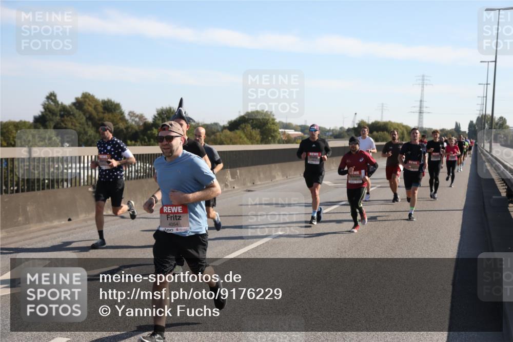 03.10.2025 - Köhlbrandbrückenlauf Yannick Fuchs http://msf.ph/oto/9176229 03.10.2025 11:13:54 Position 3 4054 meine-sportfotos.de