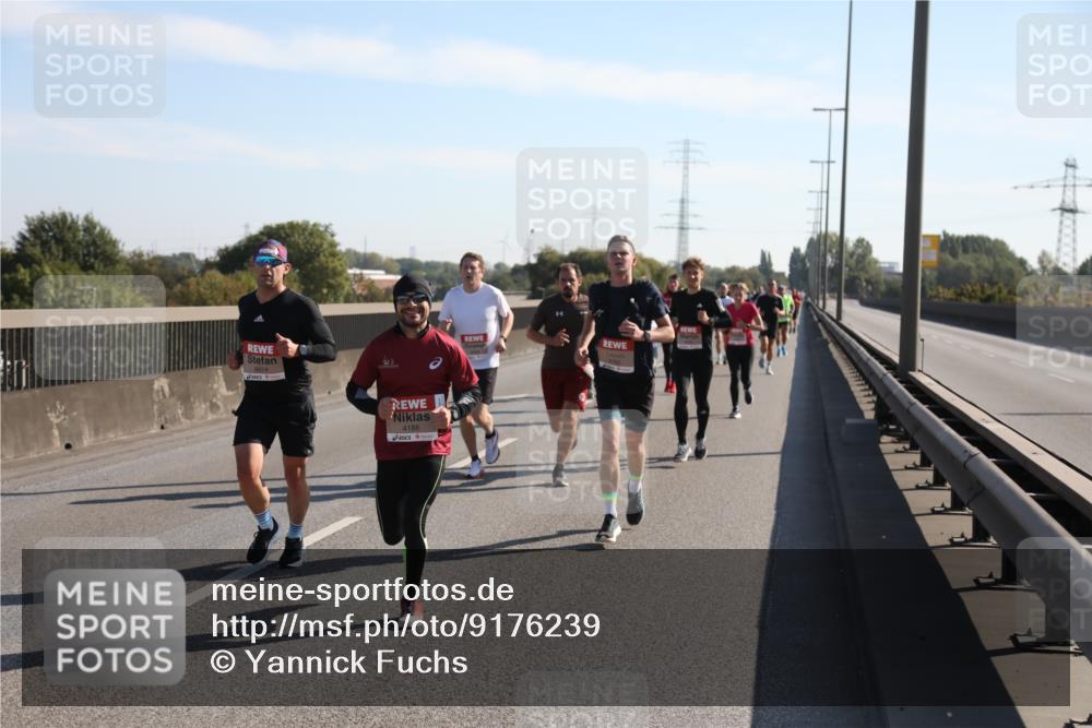 03.10.2025 - Köhlbrandbrückenlauf Yannick Fuchs http://msf.ph/oto/9176239 03.10.2025 11:13:55 Position 3 6614, 4186 meine-sportfotos.de