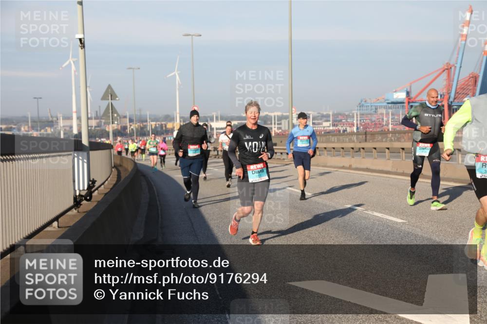 03.10.2025 - Köhlbrandbrückenlauf Yannick Fuchs http://msf.ph/oto/9176294 03.10.2025 08:46:36 Position 2 1771, 3 meine-sportfotos.de