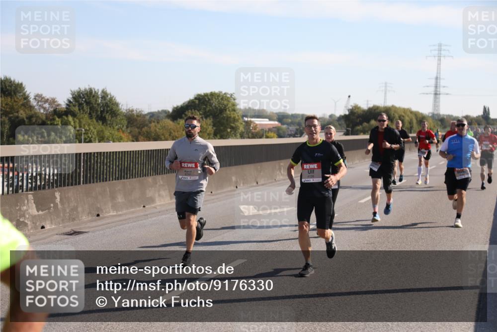 03.10.2025 - Köhlbrandbrückenlauf Yannick Fuchs http://msf.ph/oto/9176330 03.10.2025 11:14:04 Position 3 6741, 4126 meine-sportfotos.de