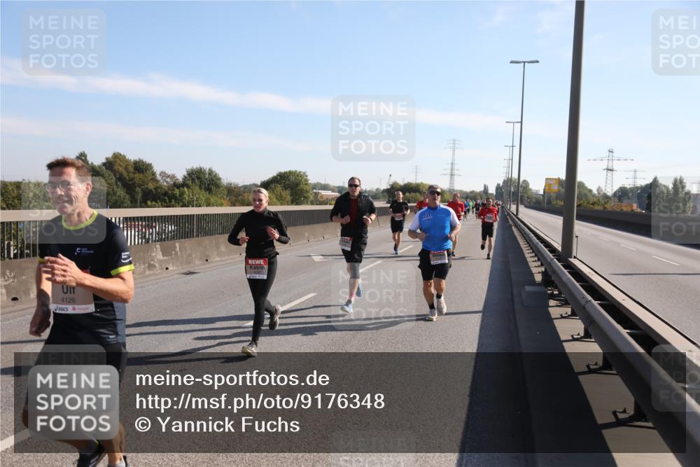 03.10.2025 - Köhlbrandbrückenlauf Yannick Fuchs http://msf.ph/oto/9176348 03.10.2025 11:14:06 Position 3 4126 meine-sportfotos.de