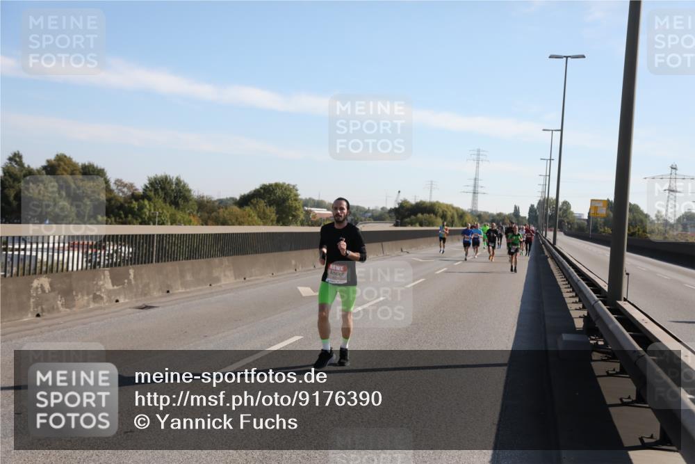 03.10.2025 - Köhlbrandbrückenlauf Yannick Fuchs http://msf.ph/oto/9176390 03.10.2025 11:14:11 Position 3  meine-sportfotos.de
