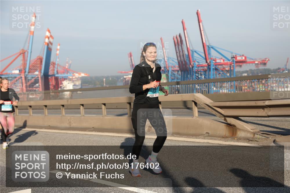 03.10.2025 - Köhlbrandbrückenlauf Yannick Fuchs http://msf.ph/oto/9176402 03.10.2025 08:46:45 Position 2  meine-sportfotos.de