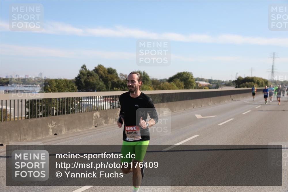 03.10.2025 - Köhlbrandbrückenlauf Yannick Fuchs http://msf.ph/oto/9176409 03.10.2025 11:14:12 Position 3 4016 meine-sportfotos.de