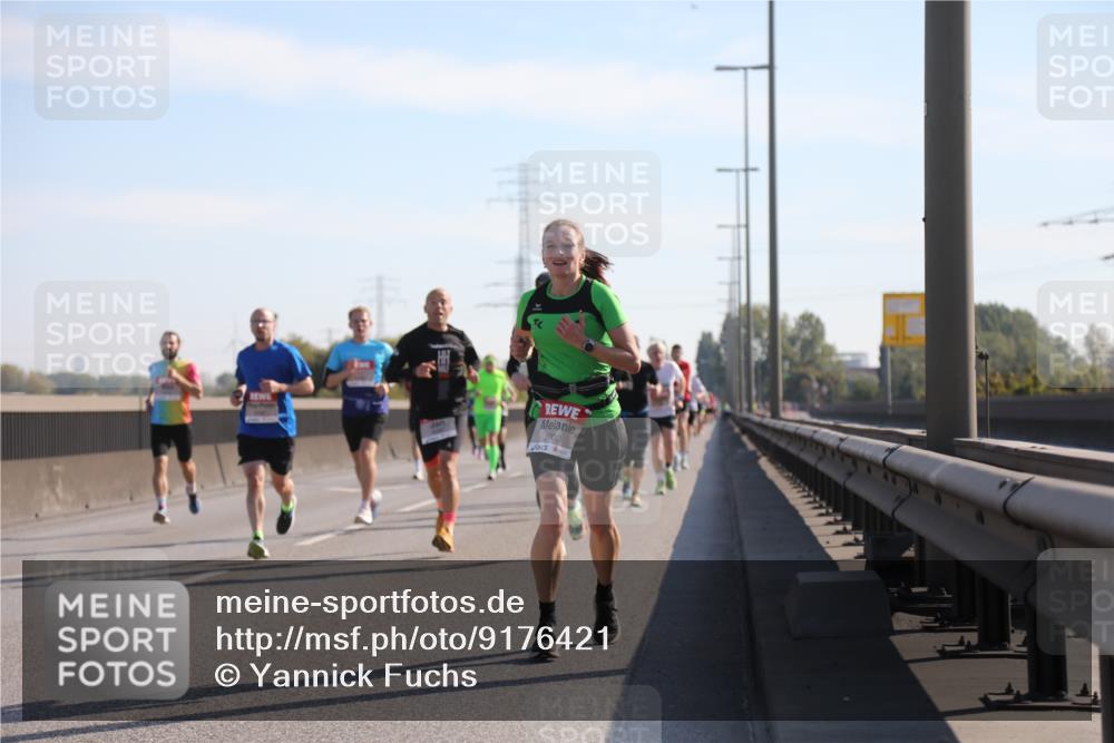 03.10.2025 - Köhlbrandbrückenlauf Yannick Fuchs http://msf.ph/oto/9176421 03.10.2025 11:14:16 Position 3 5703 meine-sportfotos.de