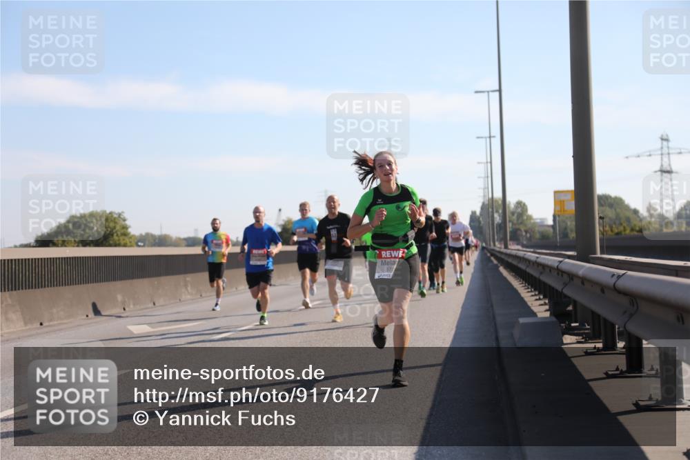 03.10.2025 - Köhlbrandbrückenlauf Yannick Fuchs http://msf.ph/oto/9176427 03.10.2025 11:14:16 Position 3 570 meine-sportfotos.de
