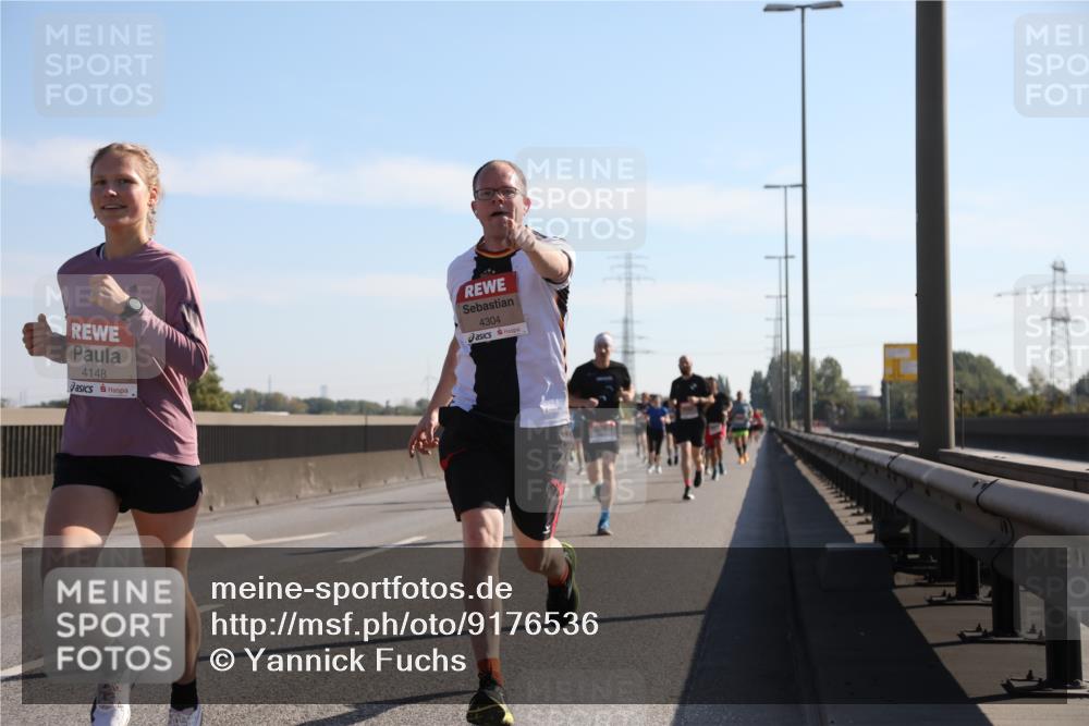 03.10.2025 - Köhlbrandbrückenlauf Yannick Fuchs http://msf.ph/oto/9176536 03.10.2025 11:14:29 Position 3 4148, 4304 meine-sportfotos.de