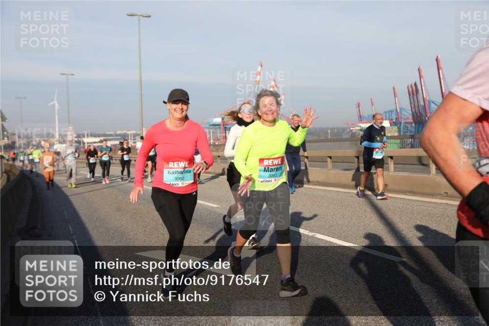 03.10.2025 - Köhlbrandbrückenlauf Yannick Fuchs http://msf.ph/oto/9176547 03.10.2025 08:46:57 Position 2 3060, 3062 meine-sportfotos.de
