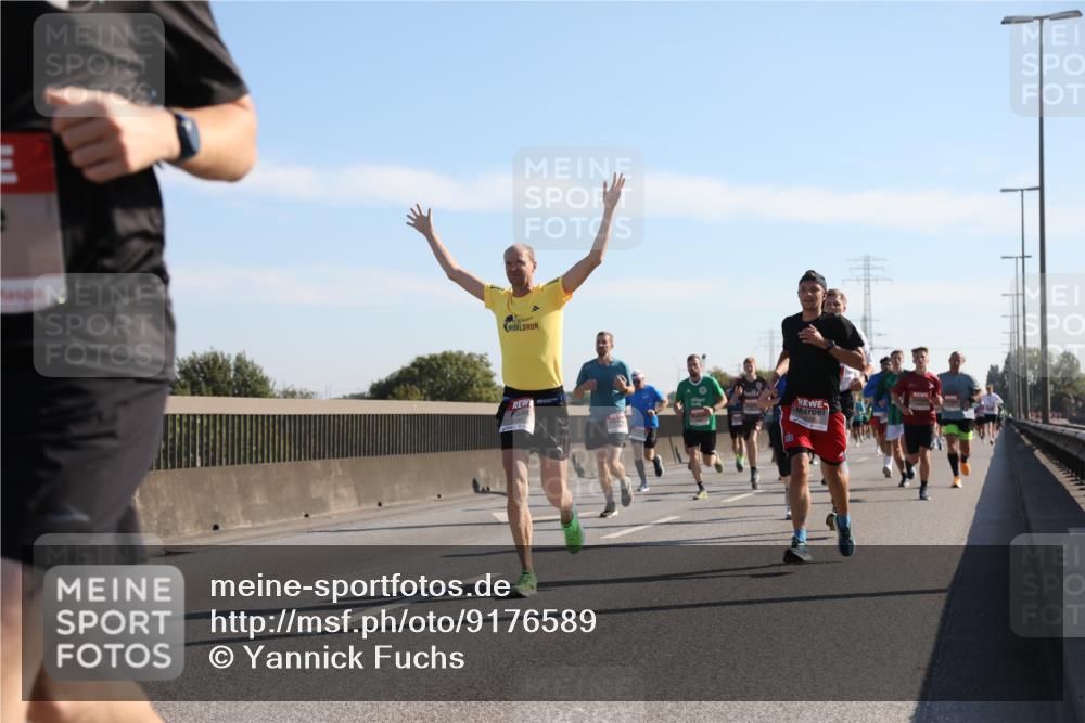 03.10.2025 - Köhlbrandbrückenlauf Yannick Fuchs http://msf.ph/oto/9176589 03.10.2025 11:14:35 Position 3  meine-sportfotos.de