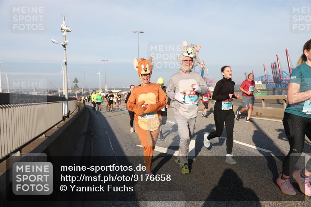 03.10.2025 - Köhlbrandbrückenlauf Yannick Fuchs http://msf.ph/oto/9176658 03.10.2025 08:47:04 Position 2 1289, 1204 meine-sportfotos.de