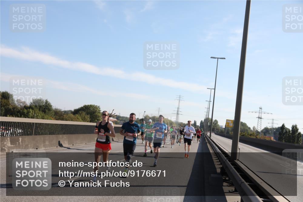 03.10.2025 - Köhlbrandbrückenlauf Yannick Fuchs http://msf.ph/oto/9176671 03.10.2025 11:14:45 Position 3  meine-sportfotos.de