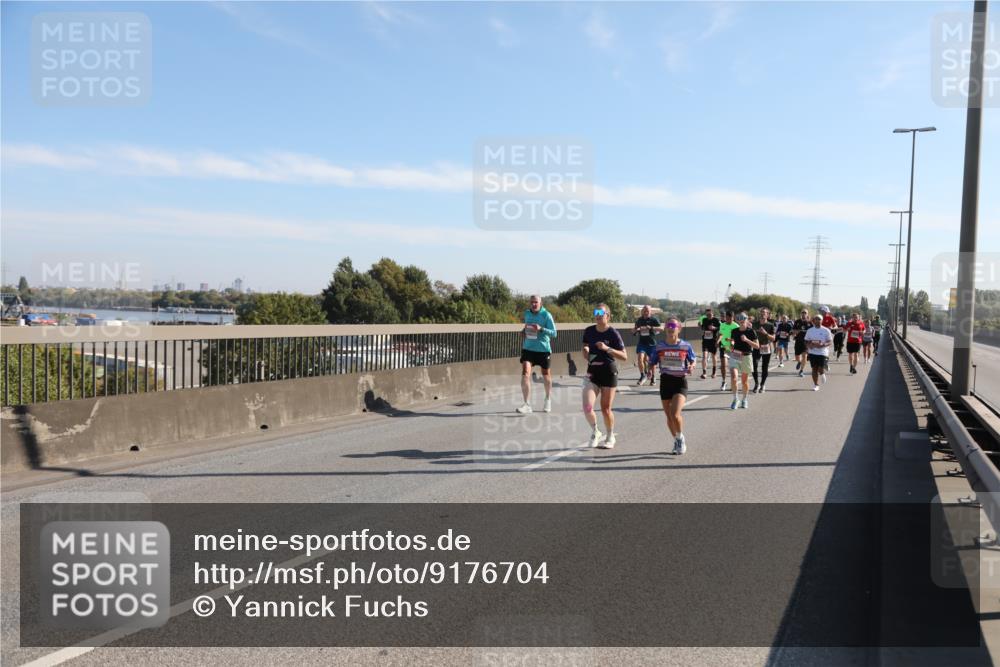 03.10.2025 - Köhlbrandbrückenlauf Yannick Fuchs http://msf.ph/oto/9176704 03.10.2025 11:14:50 Position 3  meine-sportfotos.de