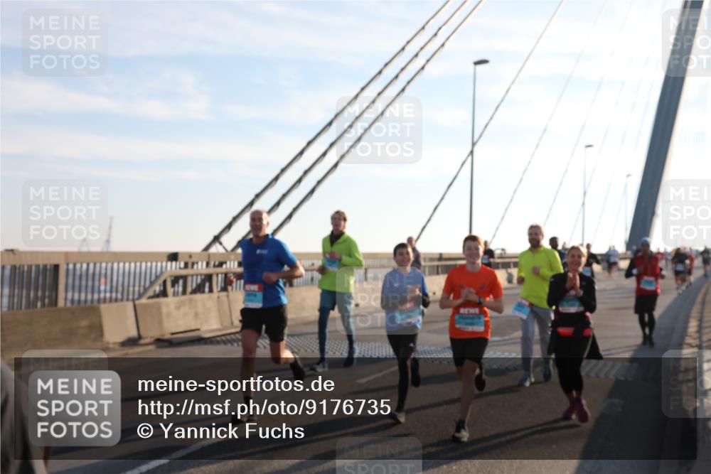 03.10.2025 - Köhlbrandbrückenlauf Yannick Fuchs http://msf.ph/oto/9176735 03.10.2025 08:26:18 Position 1 11121100 meine-sportfotos.de