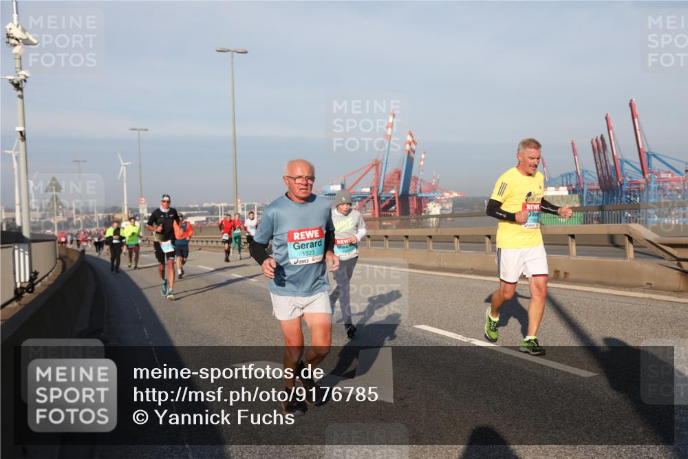 03.10.2025 - Köhlbrandbrückenlauf Yannick Fuchs http://msf.ph/oto/9176785 03.10.2025 08:47:16 Position 2 1523 meine-sportfotos.de