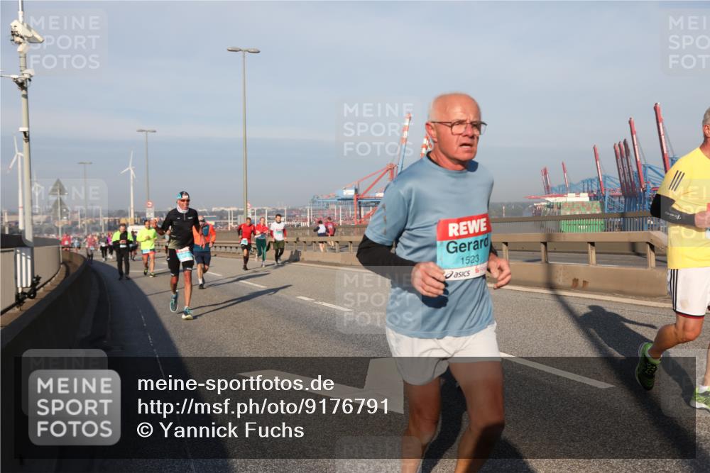 03.10.2025 - Köhlbrandbrückenlauf Yannick Fuchs http://msf.ph/oto/9176791 03.10.2025 08:47:17 Position 2 1523 meine-sportfotos.de