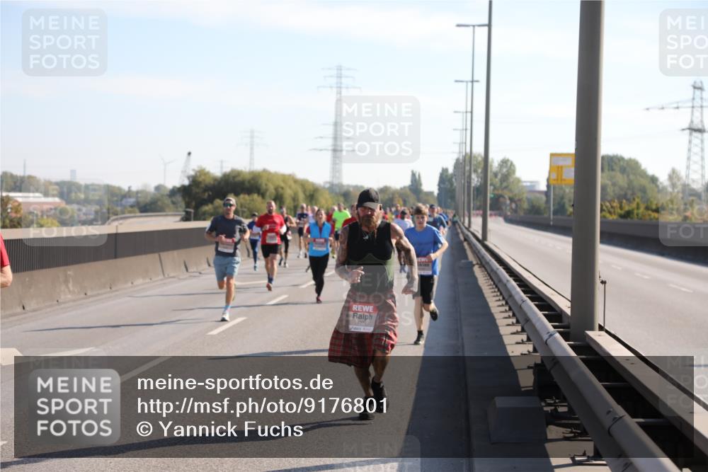 03.10.2025 - Köhlbrandbrückenlauf Yannick Fuchs http://msf.ph/oto/9176801 03.10.2025 11:15:04 Position 3 4274 meine-sportfotos.de