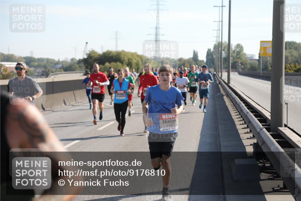 03.10.2025 - Köhlbrandbrückenlauf Yannick Fuchs http://msf.ph/oto/9176810 03.10.2025 11:15:07 Position 3 4140 meine-sportfotos.de