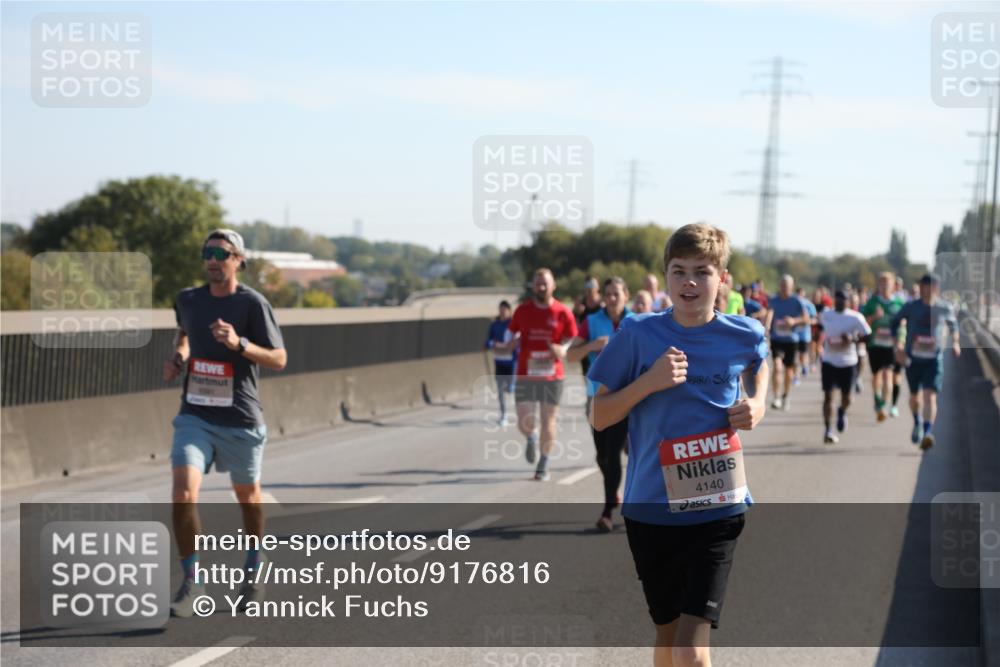 03.10.2025 - Köhlbrandbrückenlauf Yannick Fuchs http://msf.ph/oto/9176816 03.10.2025 11:15:08 Position 3 4140 meine-sportfotos.de