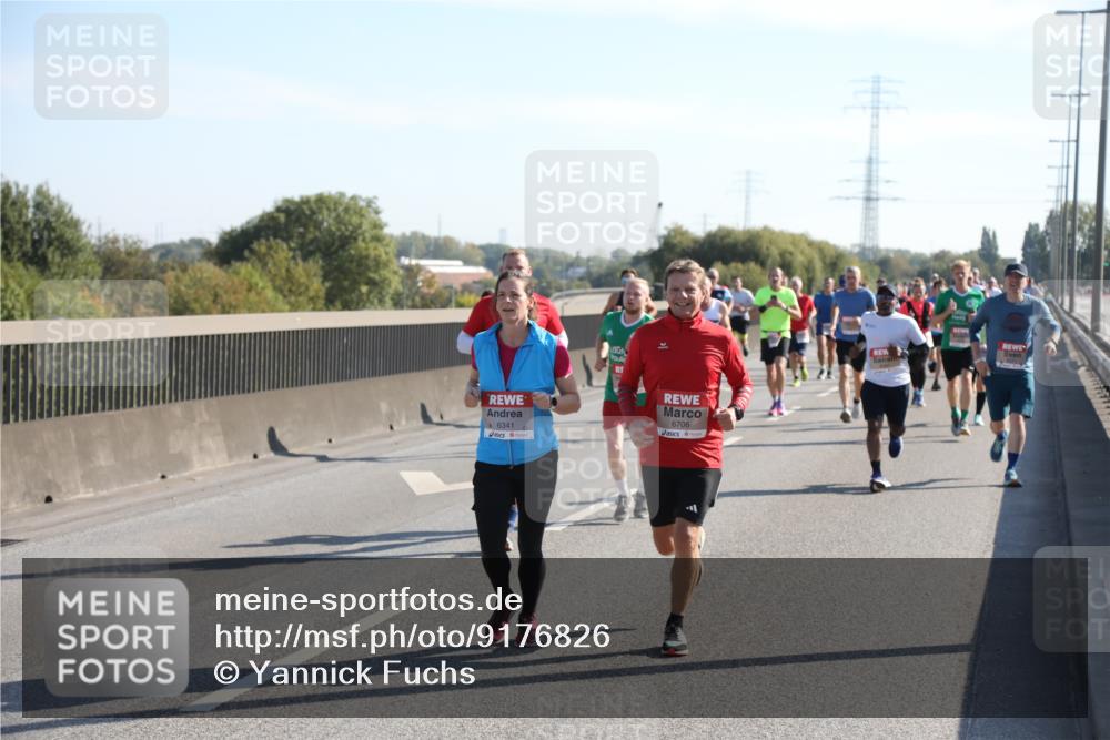 03.10.2025 - Köhlbrandbrückenlauf Yannick Fuchs http://msf.ph/oto/9176826 03.10.2025 11:15:10 Position 3 6341, 6706 meine-sportfotos.de