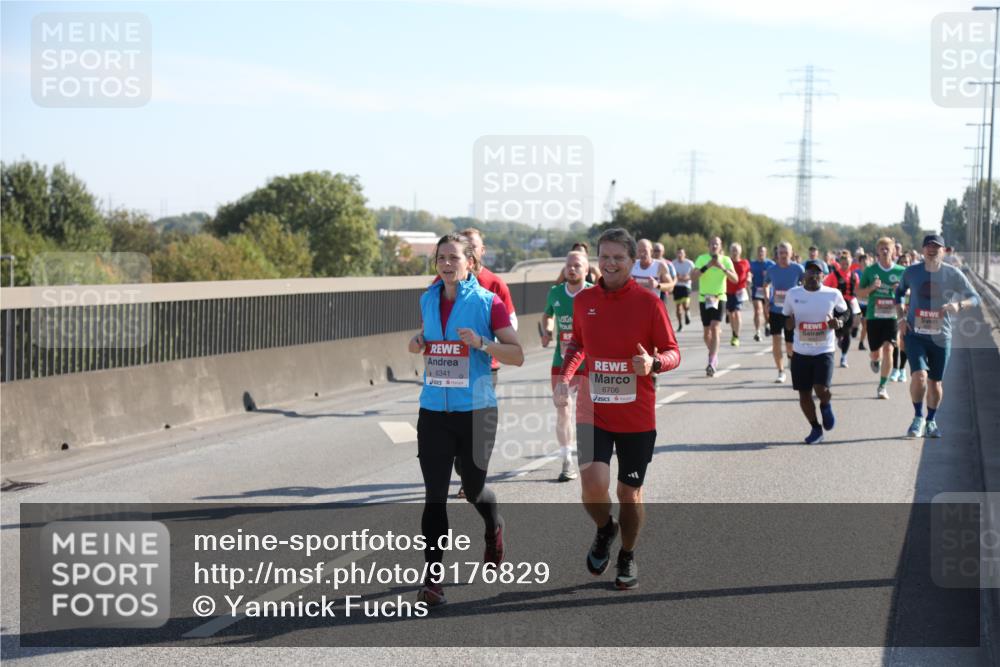 03.10.2025 - Köhlbrandbrückenlauf Yannick Fuchs http://msf.ph/oto/9176829 03.10.2025 11:15:10 Position 3 6341, 6706 meine-sportfotos.de