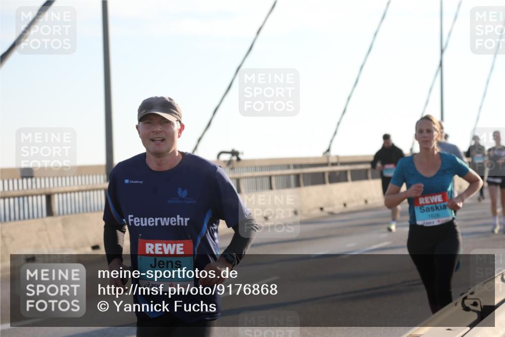 03.10.2025 - Köhlbrandbrückenlauf Yannick Fuchs http://msf.ph/oto/9176868 03.10.2025 08:26:38 Position 1 1626, 1250 meine-sportfotos.de