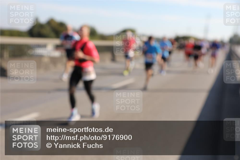 03.10.2025 - Köhlbrandbrückenlauf Yannick Fuchs http://msf.ph/oto/9176900 03.10.2025 11:15:17 Position 3  meine-sportfotos.de