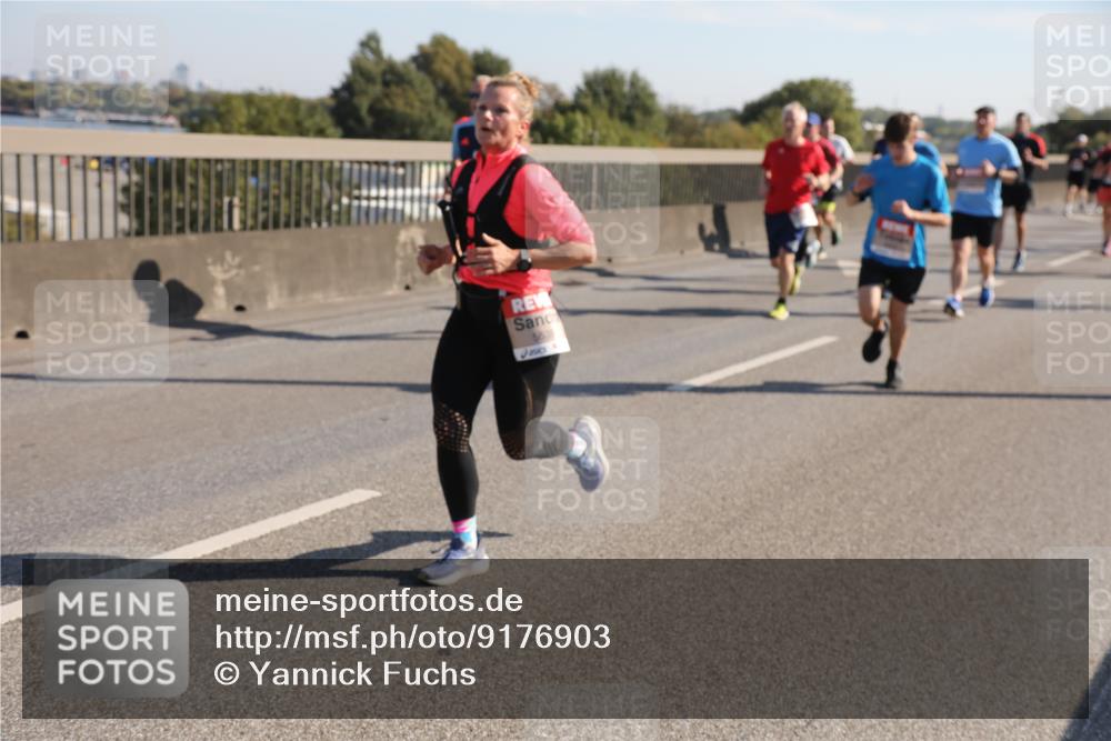 03.10.2025 - Köhlbrandbrückenlauf Yannick Fuchs http://msf.ph/oto/9176903 03.10.2025 11:15:17 Position 3 563 meine-sportfotos.de