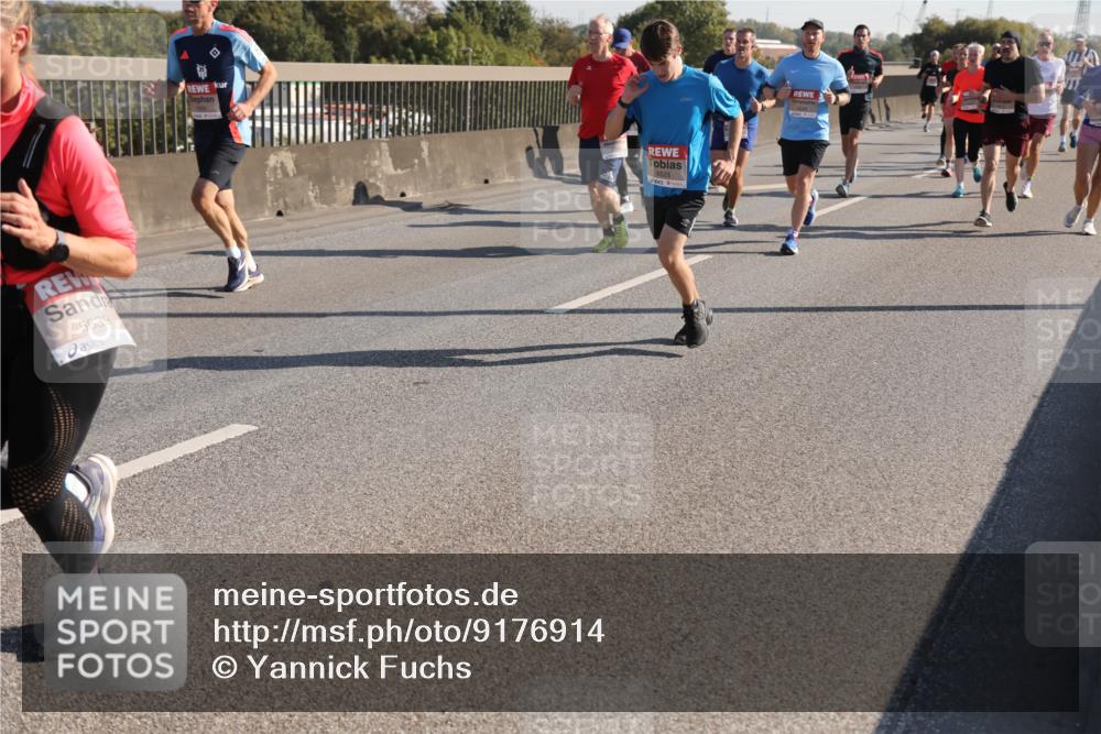 03.10.2025 - Köhlbrandbrückenlauf Yannick Fuchs http://msf.ph/oto/9176914 03.10.2025 11:15:17 Position 3 5639 meine-sportfotos.de