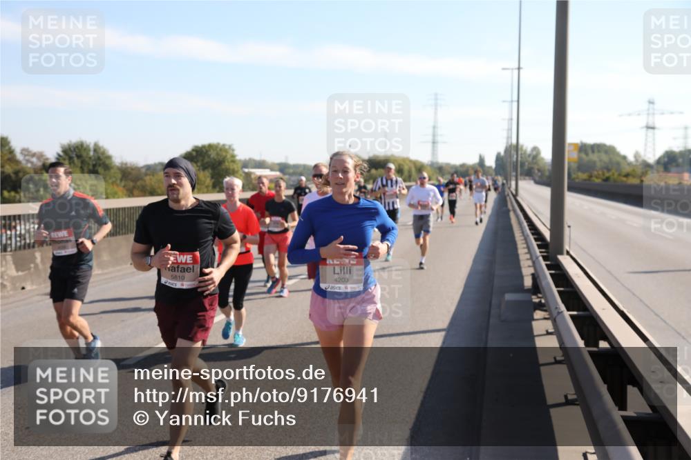 03.10.2025 - Köhlbrandbrückenlauf Yannick Fuchs http://msf.ph/oto/9176941 03.10.2025 11:15:20 Position 3 5810, 4203 meine-sportfotos.de