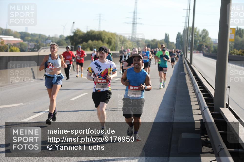 03.10.2025 - Köhlbrandbrückenlauf Yannick Fuchs http://msf.ph/oto/9176950 03.10.2025 11:15:43 Position 3 4263, 4165 meine-sportfotos.de