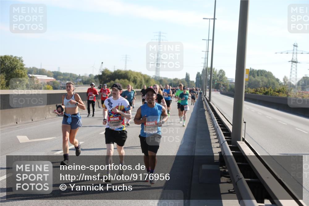 03.10.2025 - Köhlbrandbrückenlauf Yannick Fuchs http://msf.ph/oto/9176956 03.10.2025 11:15:43 Position 3 4165 meine-sportfotos.de