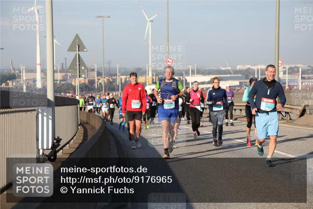 03.10.2025 - Köhlbrandbrückenlauf Yannick Fuchs http://msf.ph/oto/9176965 03.10.2025 08:47:39 Position 2 3796 meine-sportfotos.de