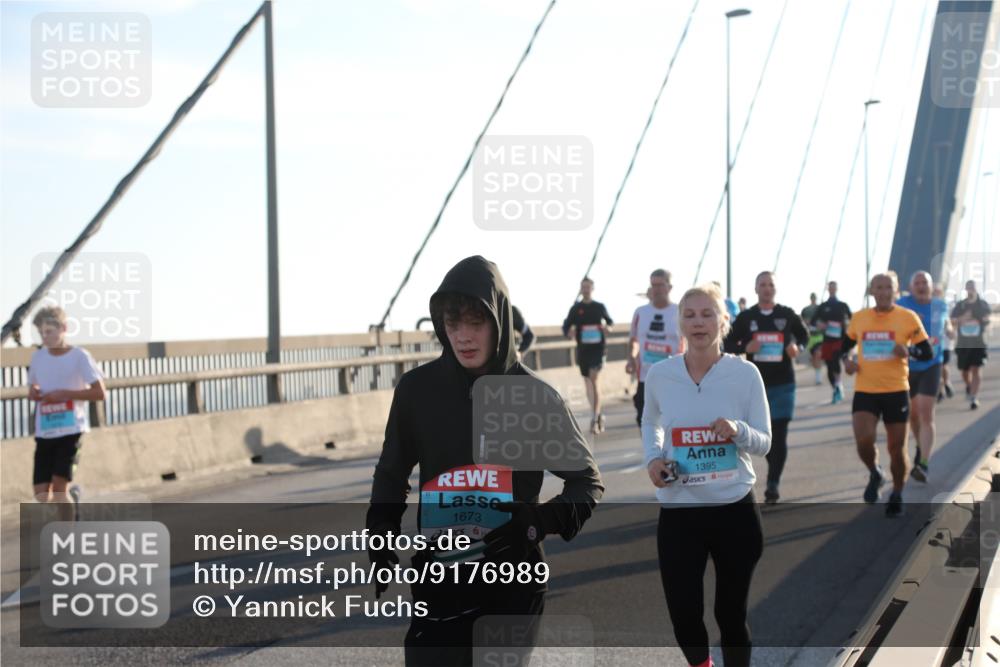 03.10.2025 - Köhlbrandbrückenlauf Yannick Fuchs http://msf.ph/oto/9176989 03.10.2025 08:26:59 Position 1 1673, 1395 meine-sportfotos.de