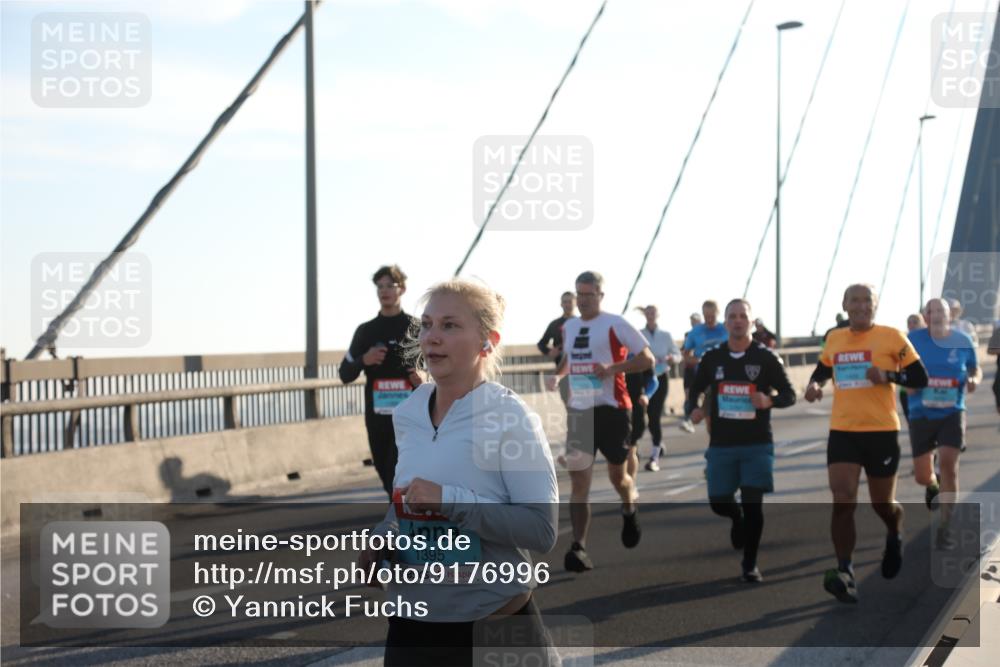 03.10.2025 - Köhlbrandbrückenlauf Yannick Fuchs http://msf.ph/oto/9176996 03.10.2025 08:27:00 Position 1 1395 meine-sportfotos.de
