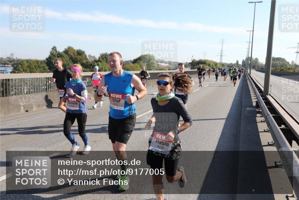 03.10.2025 - Köhlbrandbrückenlauf Yannick Fuchs http://msf.ph/oto/9177005 03.10.2025 11:15:52 Position 3 6315, 4212, 6236 meine-sportfotos.de