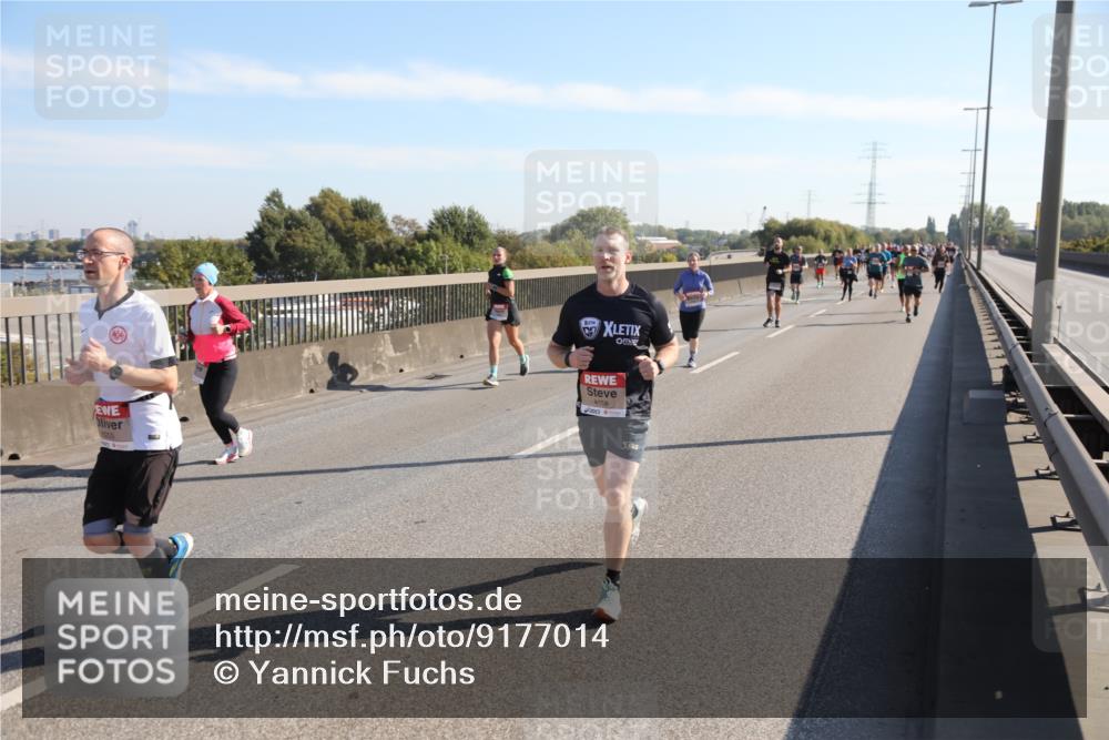 03.10.2025 - Köhlbrandbrückenlauf Yannick Fuchs http://msf.ph/oto/9177014 03.10.2025 11:15:53 Position 3 4158, 50 meine-sportfotos.de