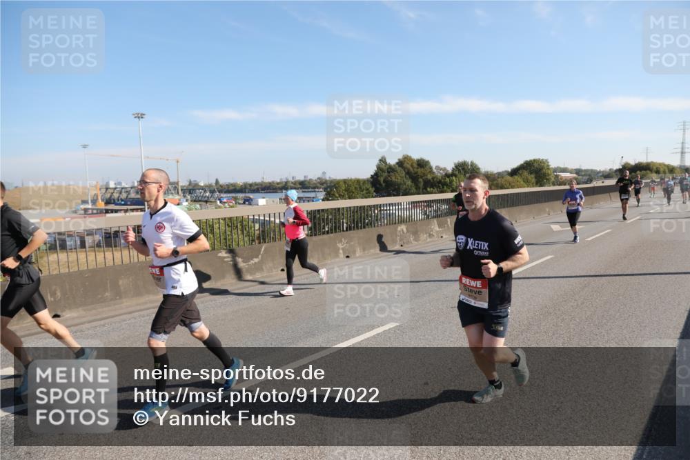03.10.2025 - Köhlbrandbrückenlauf Yannick Fuchs http://msf.ph/oto/9177022 03.10.2025 11:15:54 Position 3  meine-sportfotos.de