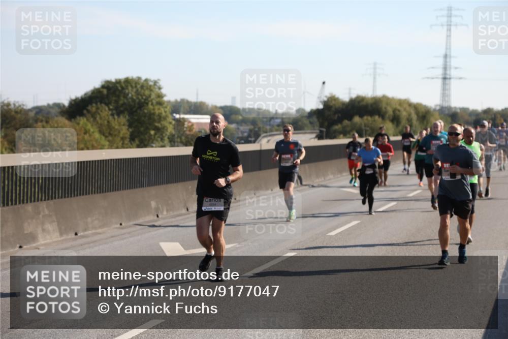 03.10.2025 - Köhlbrandbrückenlauf Yannick Fuchs http://msf.ph/oto/9177047 03.10.2025 11:15:56 Position 3 4254 meine-sportfotos.de