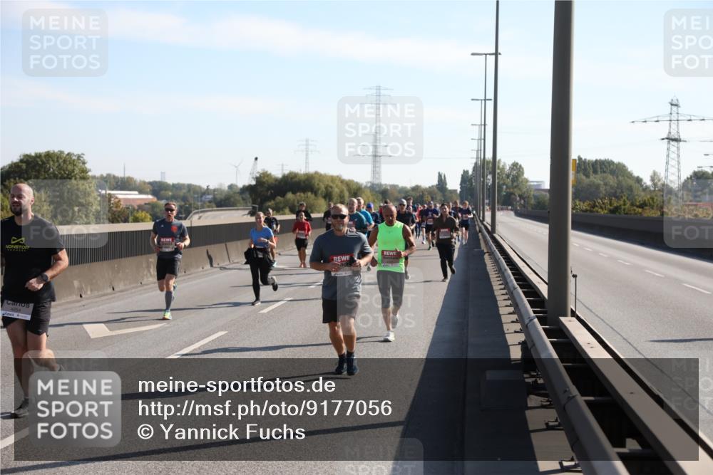 03.10.2025 - Köhlbrandbrückenlauf Yannick Fuchs http://msf.ph/oto/9177056 03.10.2025 11:15:57 Position 3 4254, 4081 meine-sportfotos.de